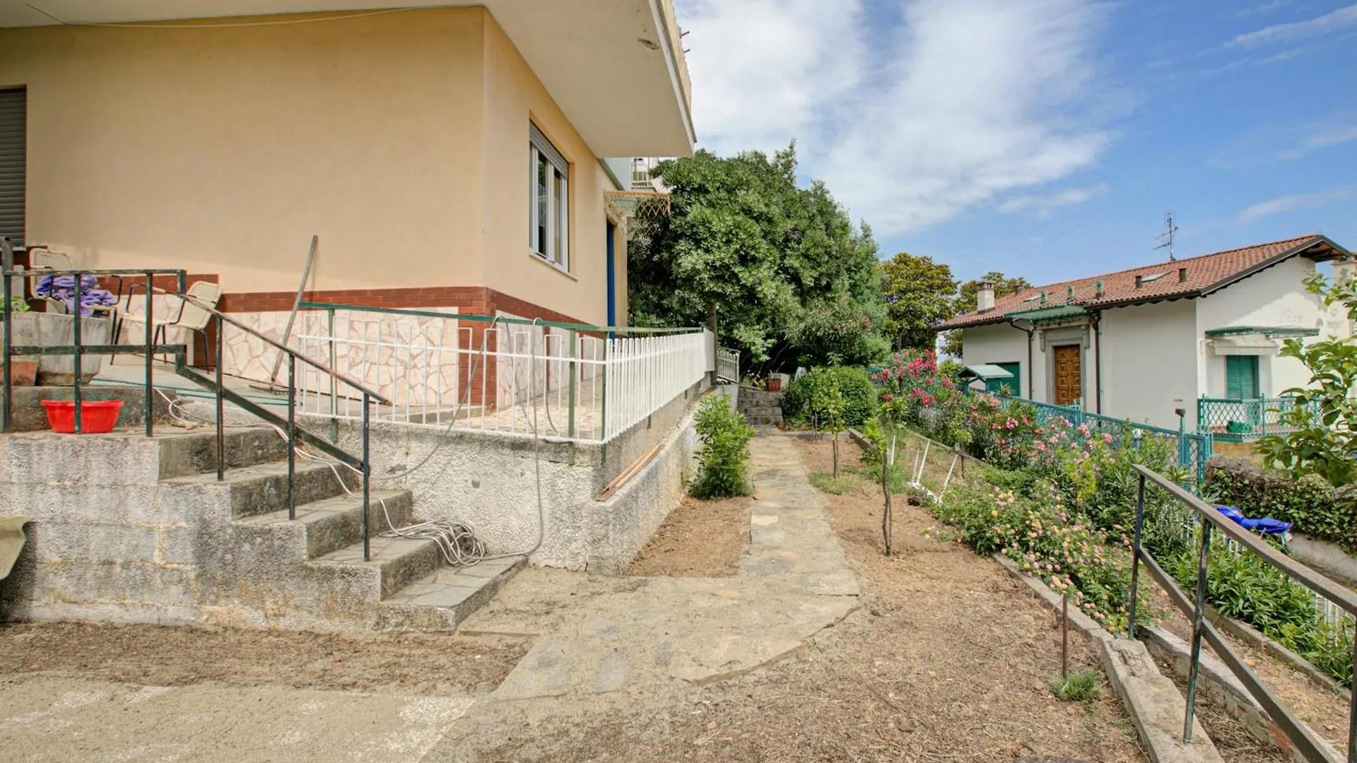 Lägenhet Pinehome & Garden - Total Relax - Happy Rentals Borghetto Santo Spirito